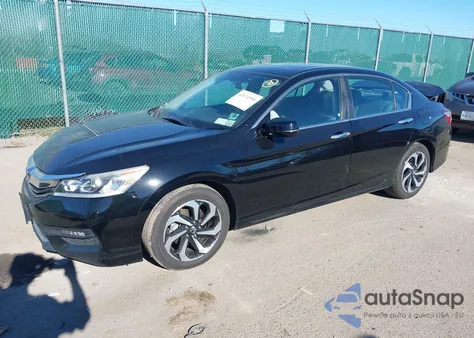 2017 Honda Accord Ex z USA, uszkodzony, nr VIN 1HGCR2F77HA054549